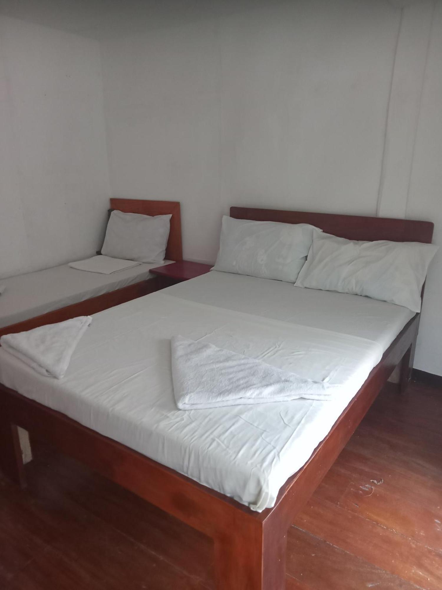 Czar'S Place Siquijor Room photo
